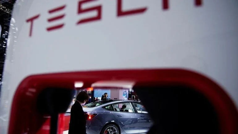 Tesla é pressionada pela China após reclamação de cliente