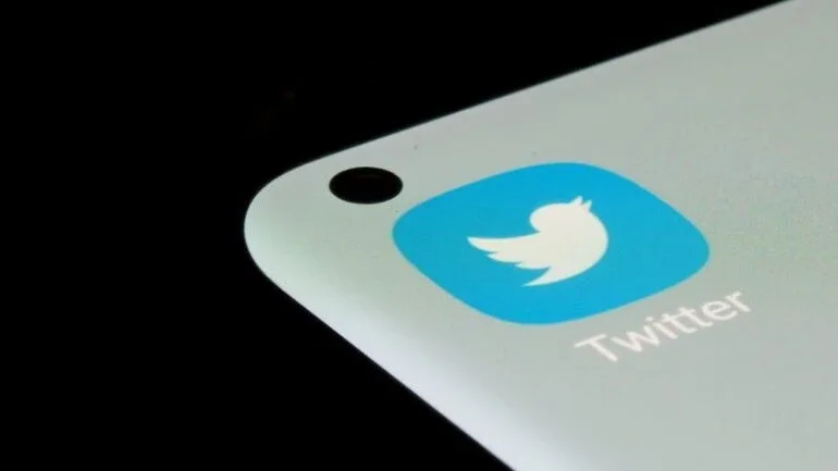 Twitter vê salto em pedidos para remover conteúdo de jornalistas