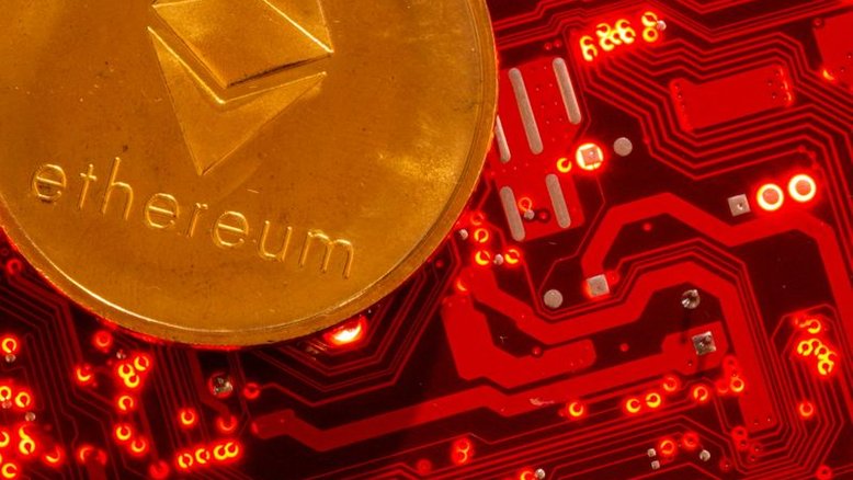 Atualização importante em rede Ethereum é ativada, ether segue em queda