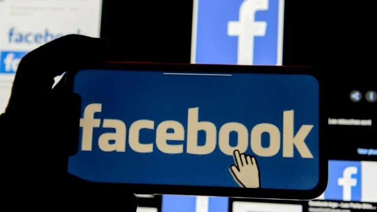 Facebook, Instagram e WhatsApp restabelecem serviços após 6 horas fora do ar
