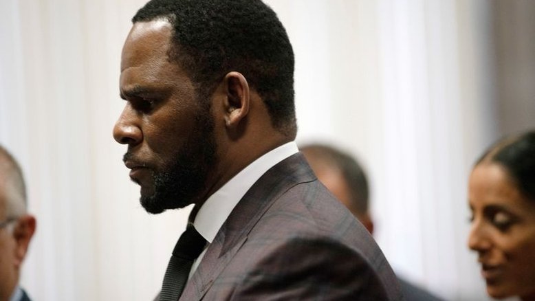 YouTube retira canais de R. Kelly após condenação por tráfico sexual
