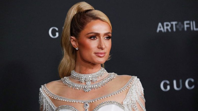 Paris Hilton em versão DJ tocará em ilha virtual no Roblox