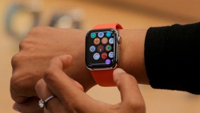 Apple Watch deverá ter tela maior e outras atualizações nos modelos da Série 10