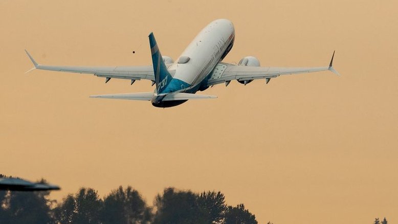 FAA publica alertas sobre impacto do 5G em aviões