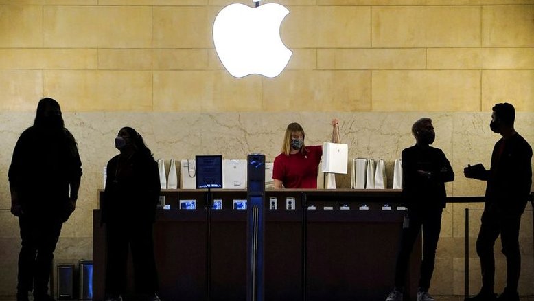 Trabalhadores de lojas da Apple nos EUA buscam sindicalização, diz jornal