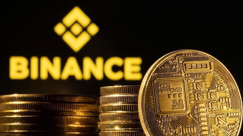 Binance é processada por investidor após colapso de stablecoin