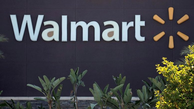 Walmart faz acordo com montadora de veículos para eletrificar frota de entregas nos EUA
