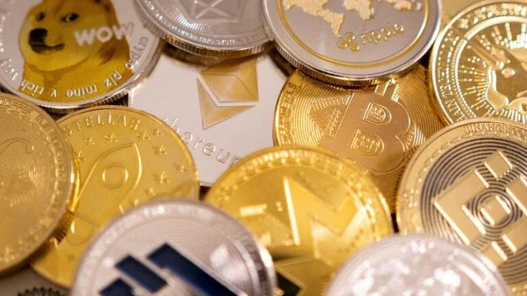 Plataforma de criptoativos da XP estreia com meta de 200 mil clientes ativos até final do ano