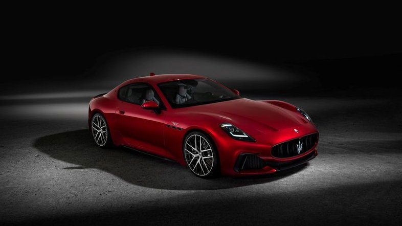 Maserati apresenta novo GranTurismo totalmente elétrico
