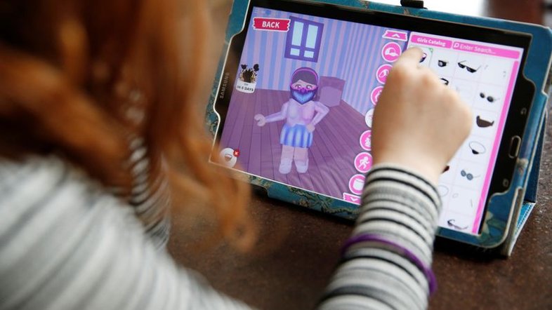 Roblox permitiu exploração sexual de menina nos EUA, diz processo