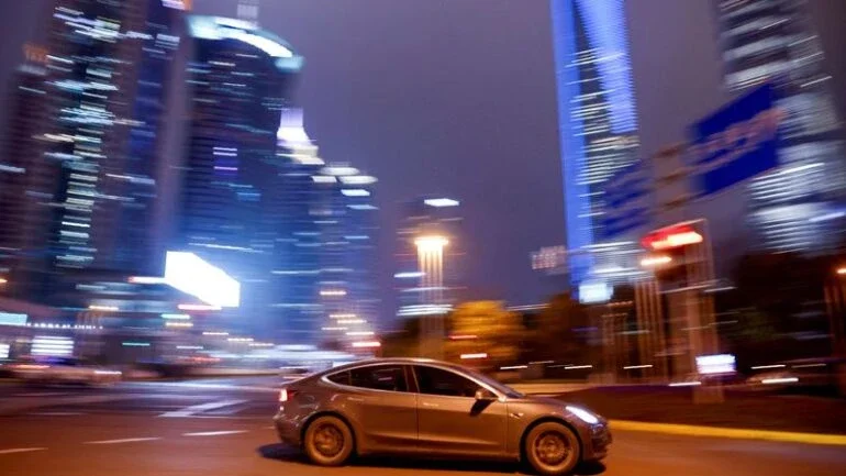 China negocia com montadoras extensão de subsídios para veículos elétricos