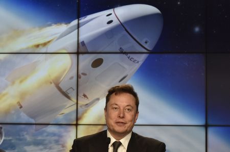 Elon Musk diz que SpaceX tentará lançar nave Starship em março