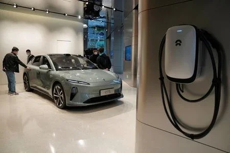 China dobra pontos de recarga de bateria de veículos elétricos em 2022 para 5,2 mi