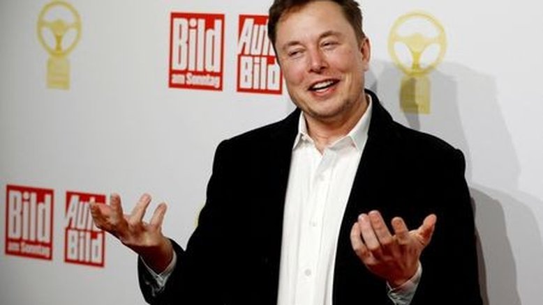 Elon Musk recruta equipe para desenvolver rival para ChatGPT, diz publicação