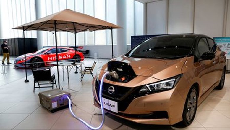 Nissan reformulará 'powertrains' para carros elétricos e híbridos para cortar custos