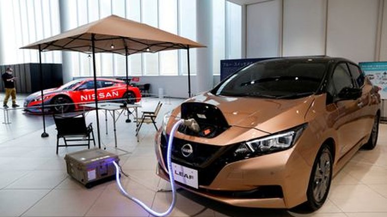 Nissan reformulará 'powertrains' para carros elétricos e híbridos para cortar custos