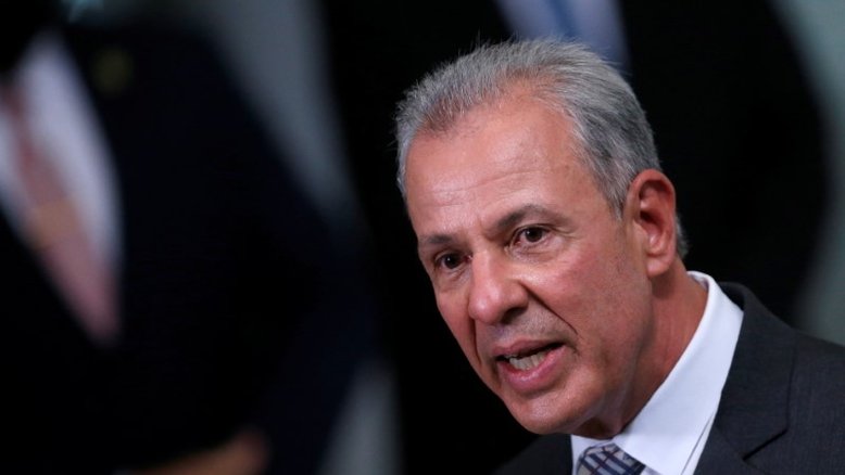 Ministro de Minas e Energia fará pronunciamento nesta terça em meio a crise hídrica