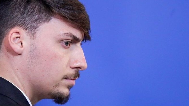 Jair Renan Bolsonaro depõe por cerca de 3 horas em inquérito sobre tráfico de influência no governo