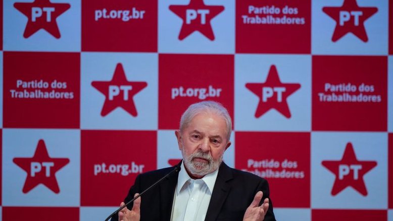 Lula diz que aumentos de combustíveis mostram que Petrobras pode mais que Bolsonaro