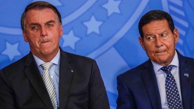 TSE suspende julgamento com 3 votos contra cassação de chapa Bolsonaro-Mourão