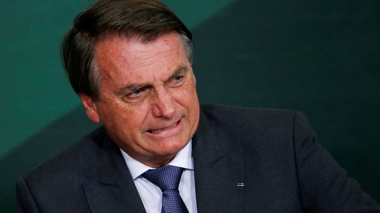 Bolsonaro diz que Petrobras 'infelizmente' é independente e fala em privatização