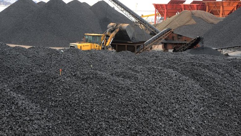 Contratos futuros do carvão metalúrgico despencam com aumento da oferta