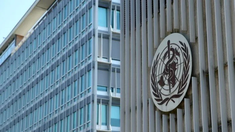 OMS espera ter mais informações sobre transmissão da Ômicron "dentro de dias"