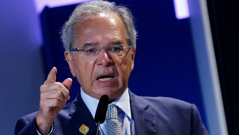Setor público deve fechar ano com primeiro superávit primário desde 2013, diz Guedes