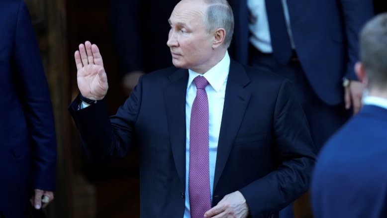Putin diz que Rússia e EUA lançarão discussões sobre controle de armas nucleares