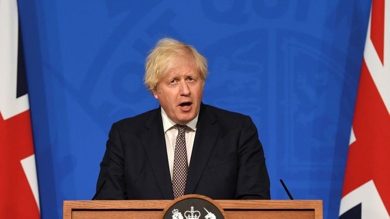 Premiê britânico anuncia fim de restrições da Covid-19 na Inglaterra