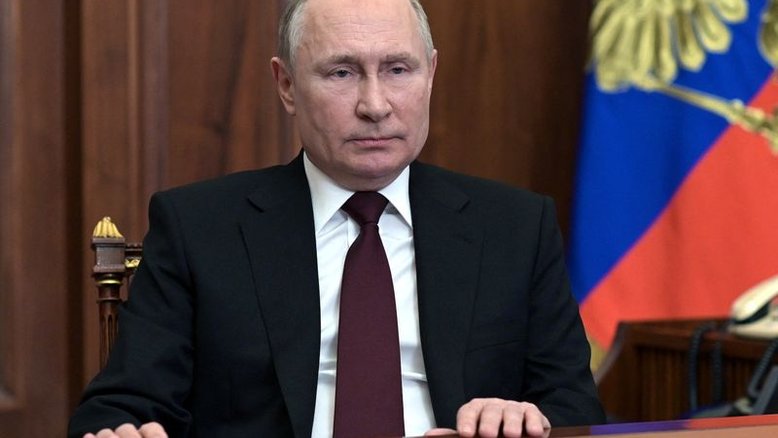 Putin reconhece regiões rebeldes da Ucrânia e envia tropas para chamada missão de paz