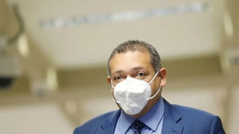 Decisões de Nunes Marques que derrubaram cassações de deputados pelo TSE têm desfecho incerto no Supremo