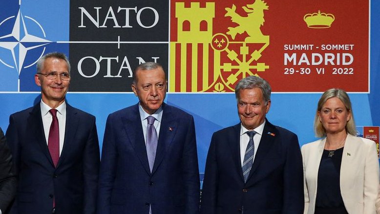 Finlândia e Suécia se aproximam de adesão à Otan com retirada de veto da Turquia