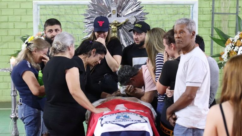 Suicídios na política brasileira são meras coincidências?