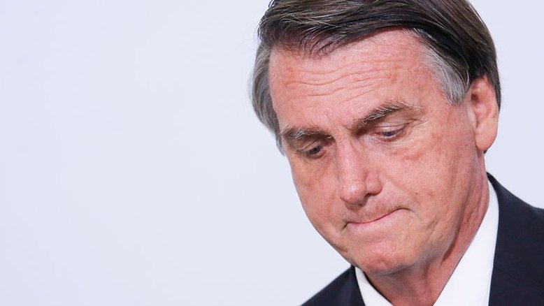 Oposição entra na PGR para que Bolsonaro seja investigado por apologia e incitação ao crime