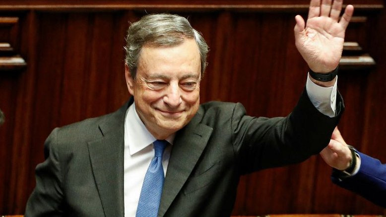 Premiê italiano Draghi renuncia após ser abandonado por coalizão