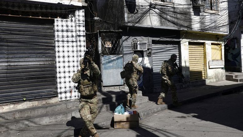Operação policial em favelas do Rio de Janeiro termina com pelo menos 18 pessoas mortas