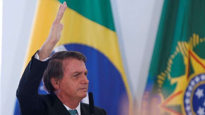 Eleitor de Bolsonaro é mais engajado nas redes sociais e contra o STF, aponta Datafolha
