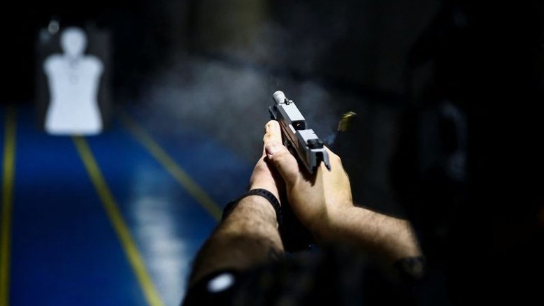 Polícia Federal alertou Congresso dos riscos da política pró-armas de Bolsonaro, mostram documentos