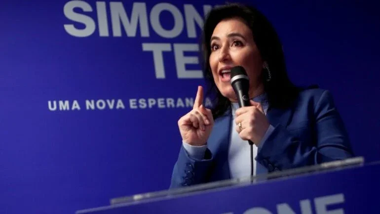 Simone Tebet no JN: novata na disputa presidencial, candidata encara primeiro desafio nacional