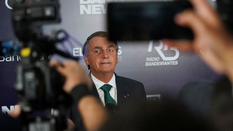 Moraes ordena remoção de vídeos com fala de Bolsonaro sobre venezuelanas e proíbe Lula de abordar tema no debate