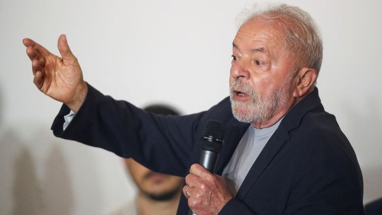 PT prepara influenciadores para guerra digital no final da campanha