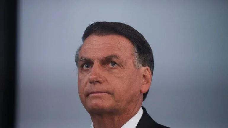 Saúde de Bolsonaro foi afetada após ele ser derrotado por Lula nas eleições