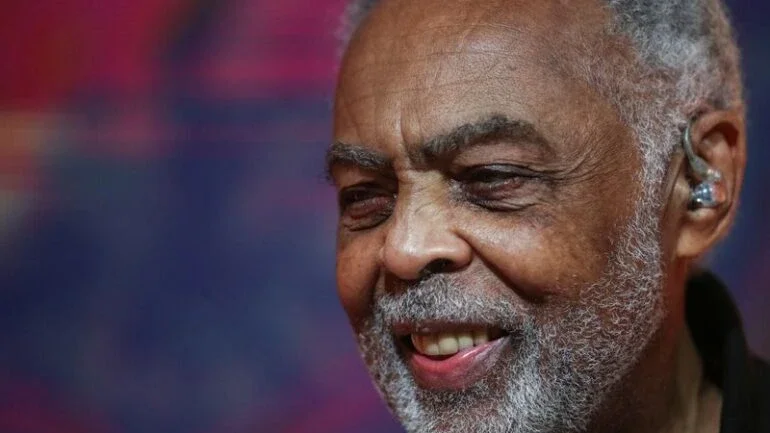 Gilberto Gil anuncia aposentadoria dos palcos após turnê em 2025 no Brasil, EUA e Europa