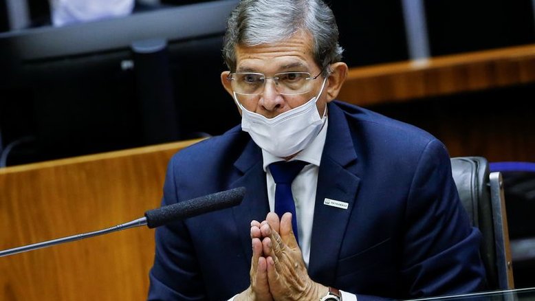 Luna diz que não vai abandonar Petrobras durante 'batalha' envolvendo preços