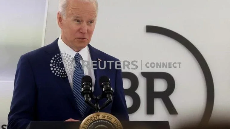 Biden diz que Putin está avaliando uso de armas químicas na Ucrânia