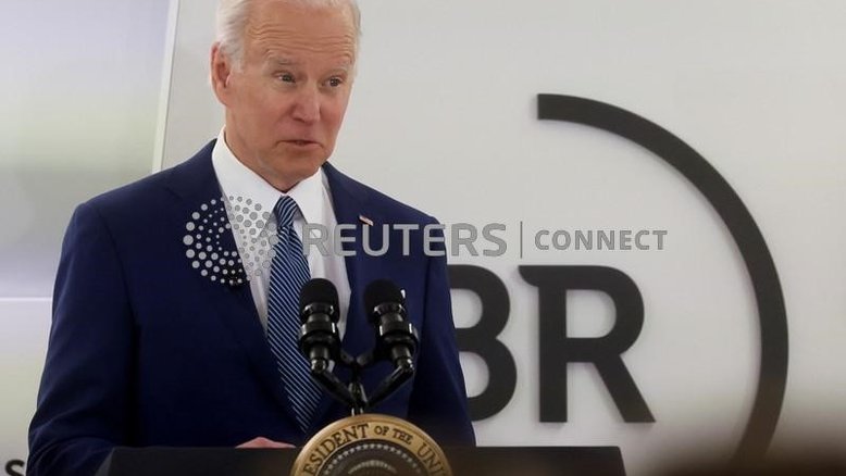 Biden diz que Putin está avaliando uso de armas químicas na Ucrânia