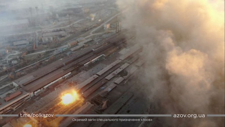 Ataques aéreos da Rússia devastam Mariupol e transformam cidade ucraniana em “cinzas”
