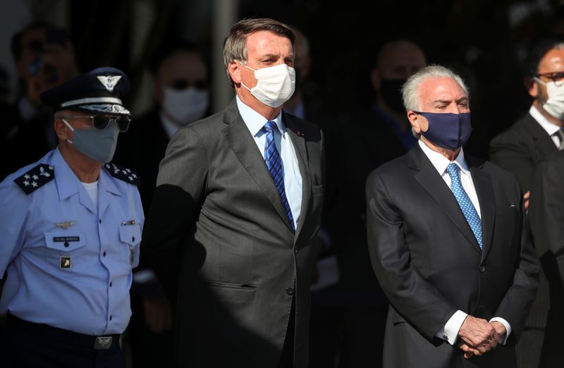 Bolsonaro nega sugestão de revogar decreto de perdão a aliado condenado pelo STF