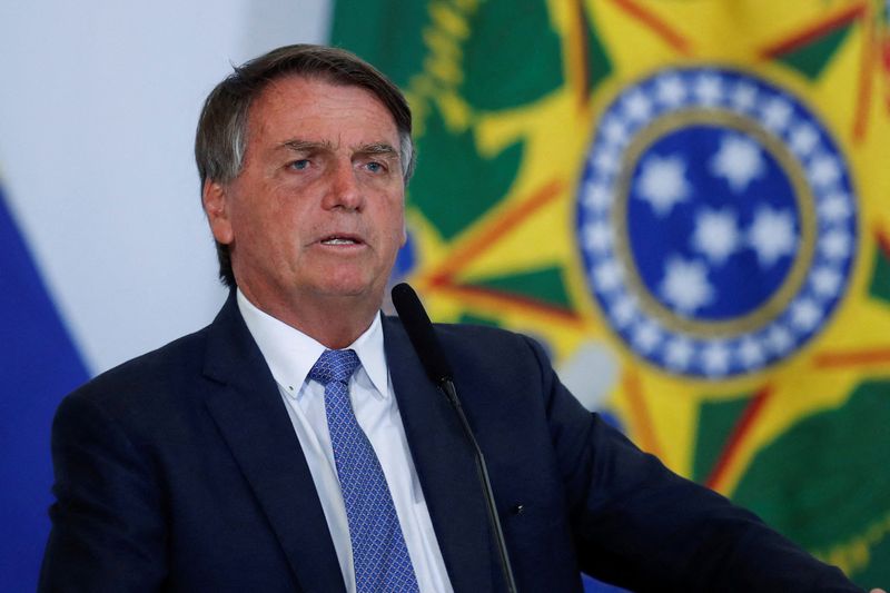 Bolsonaro tem obrigação de explicar o sumiço de Bruno Pereira e Dom Phillips